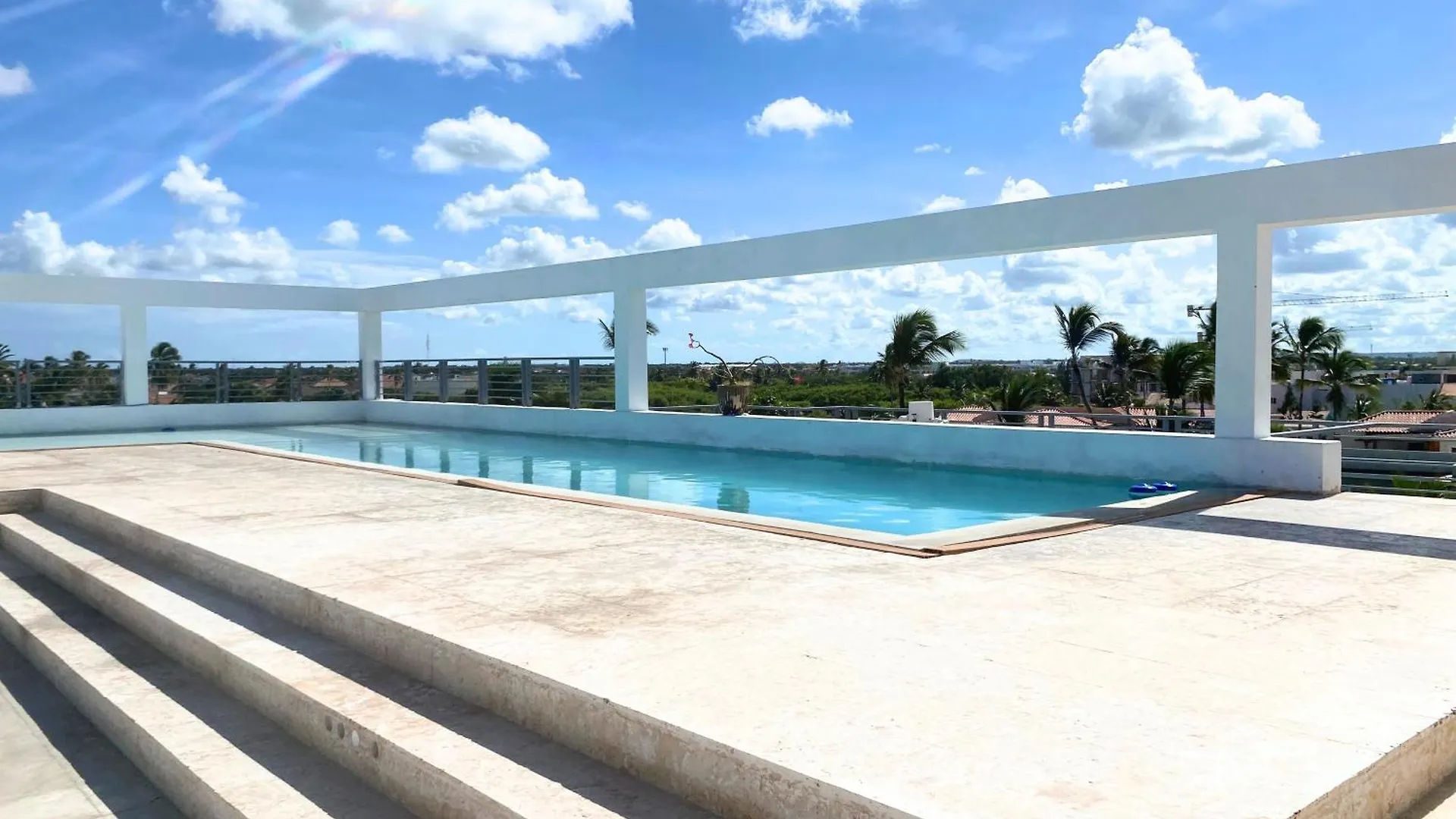 Caraibico Suites Rooftop Pool & Beach Club Punta Cana